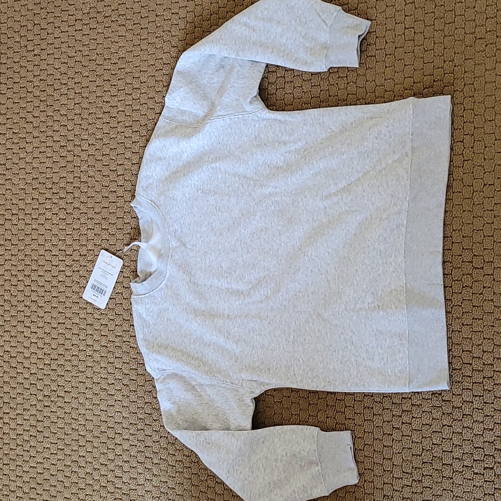 NWT Fabletics Grey Alina Crewneck Sweatshirt - M